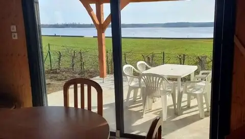 Logement 39 — terrasse vue lac